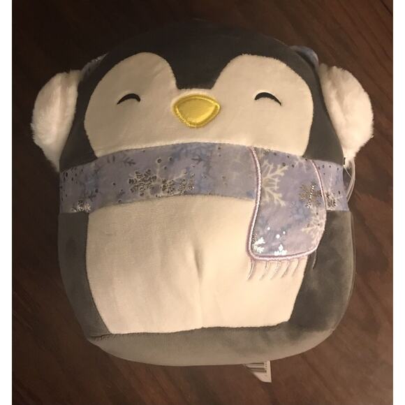 Squishmallow 8" Luna Penguin Soft Blue Silver Snowflake Scarf Plush NWT - Picture 1 of 6